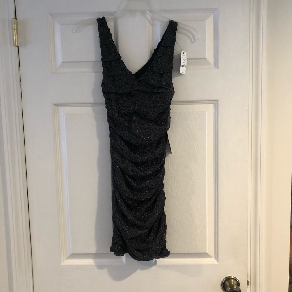 NWT Black ruched express dress size small